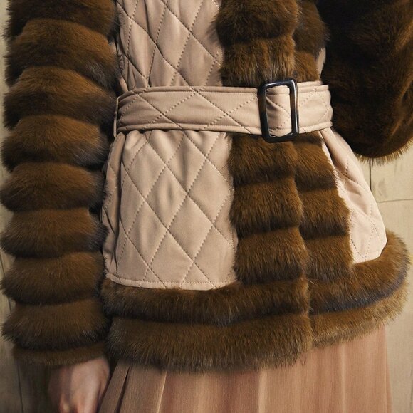 Khaki Casual Women's Quilted Fluffy Coat with Fake Fur - Picture 8 of 9